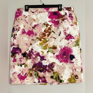Floral Print Women's Skirt. Waist= 36”